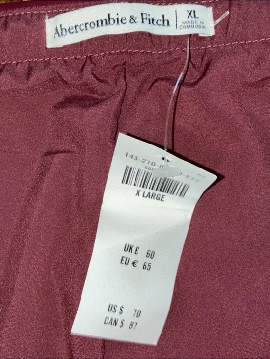 NWT Abercrombie & Fitch Textured Faux Leather Midi Pencil Skirt in Burgundy - Picture 7 of 8